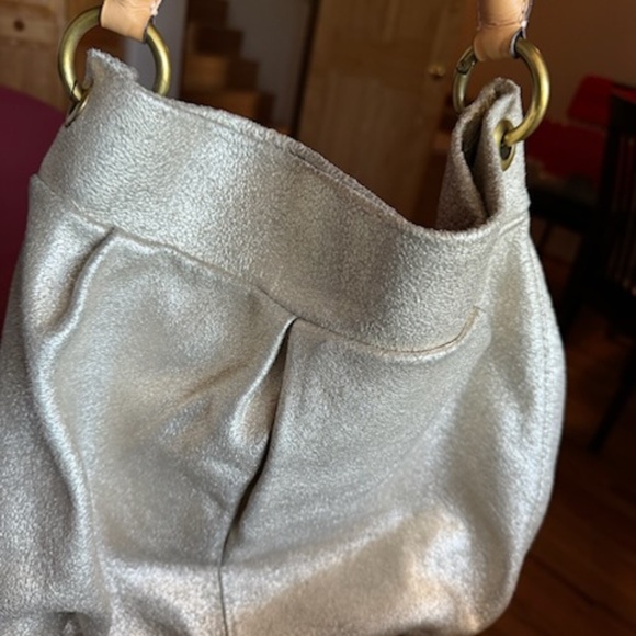 Beautiful ,J Crew gold leather purse BEAUTIFUL ,excellent condition. Make offer - Picture 1 of 12